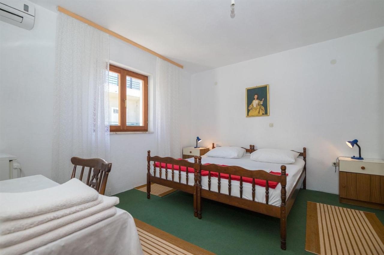 Apartment Ante Tonci Макарска Екстериор снимка