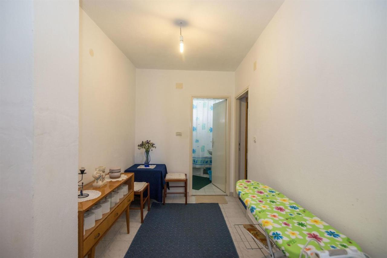 Apartment Ante Tonci Макарска Екстериор снимка